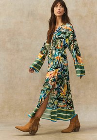 Next KIMONO SLEEVE TIE WAIST - Maksimekko - green blue palm print