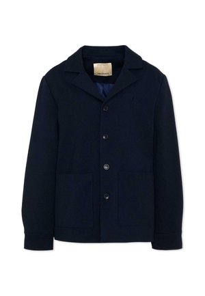 Marineblauwe herenjas met knopen, notch-kraag, lange mouwen, twee voorzakken en een zichtbaar merklabel binnenin de kraag.