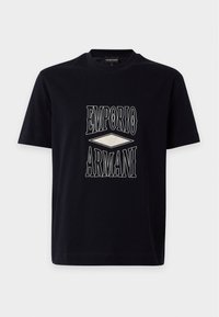 Επιλέχθηκε, iconico blu navy