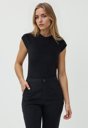 SLIM FIT CREW NECK - T-Shirt basic - black