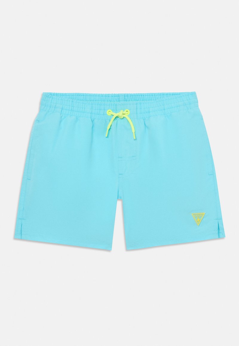 Shorts de bain bleu clair en polyester avec une taille élastique, un cordon jaune et un petit logo jaune sur le bas à l'avant.