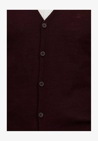 Geselecteerd, bordeaux