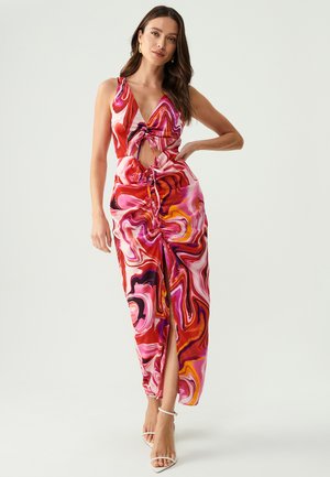 TUCKER - Maxi dress - berry marble swirl print