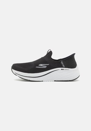 MAX CUSHIONING ELITE 2.0 - Neutral running shoes - black/white