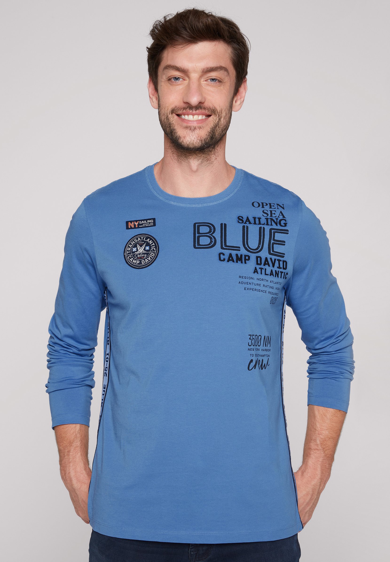 Camp David CAMP DAVID LANGARMSHIRT MIT PRINTS UND PATCHES - Langarmshirt -  sky blue/hellblau - Zalando