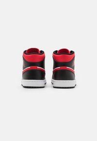 Jordan Höga sneakers - red