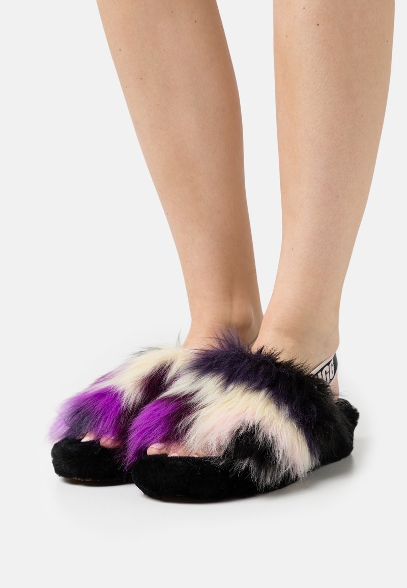 UGG Sandály na platformě - purple