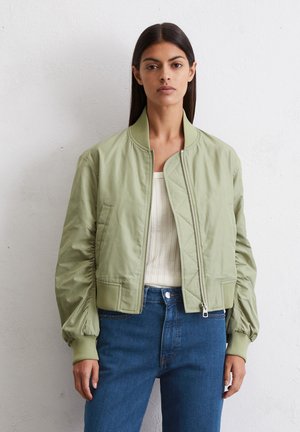 SHORTER LENGTH DETAILS WELT POCKETS - Bomberjacks - smooth sage