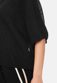 Marc Cain Poloshirt - black