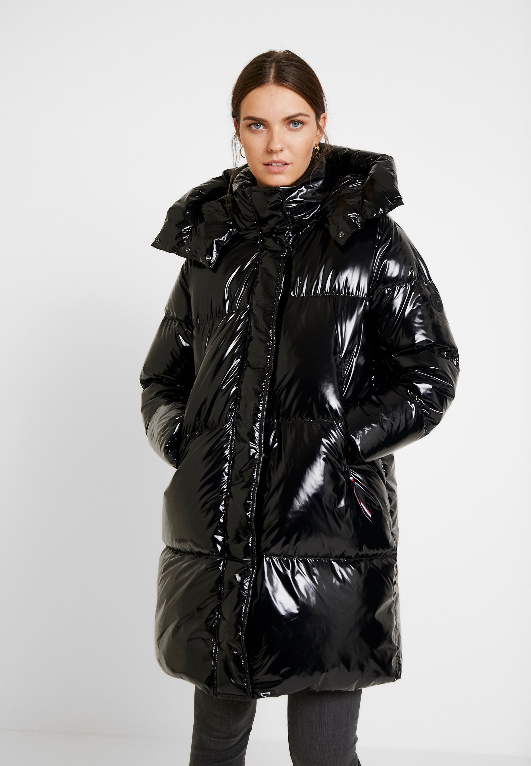 tommy hilfiger high gloss down jacket