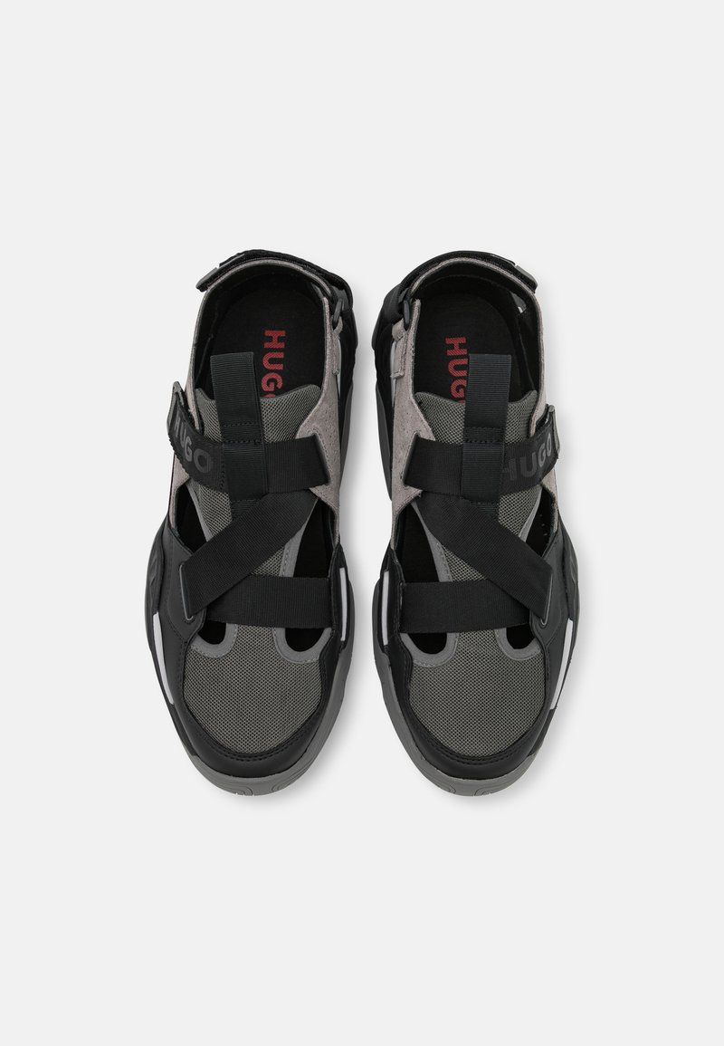 Herren Sneaker low | HUGO QUAKE Sneaker low open grey/grau - IH01440 Herren Sneaker low | HUGO QUAKE Sneaker low open grey/grau - IH01440