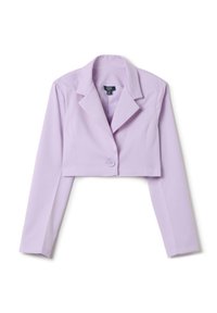 Blazer court en tissu violet clair ; présente un col classique, des manches longues et une fermeture à un bouton à l'avant.