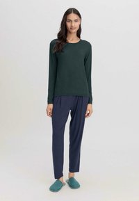 hessnatur Pyjama top - waldgrün
