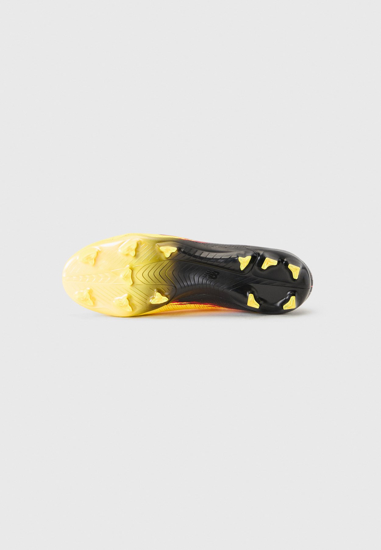 FURON V8 ELITE FG