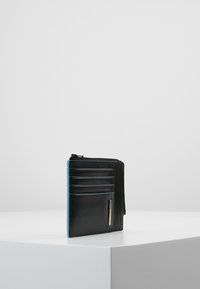 Piquadro SQUARE ZIP WALLET - Wallet - black