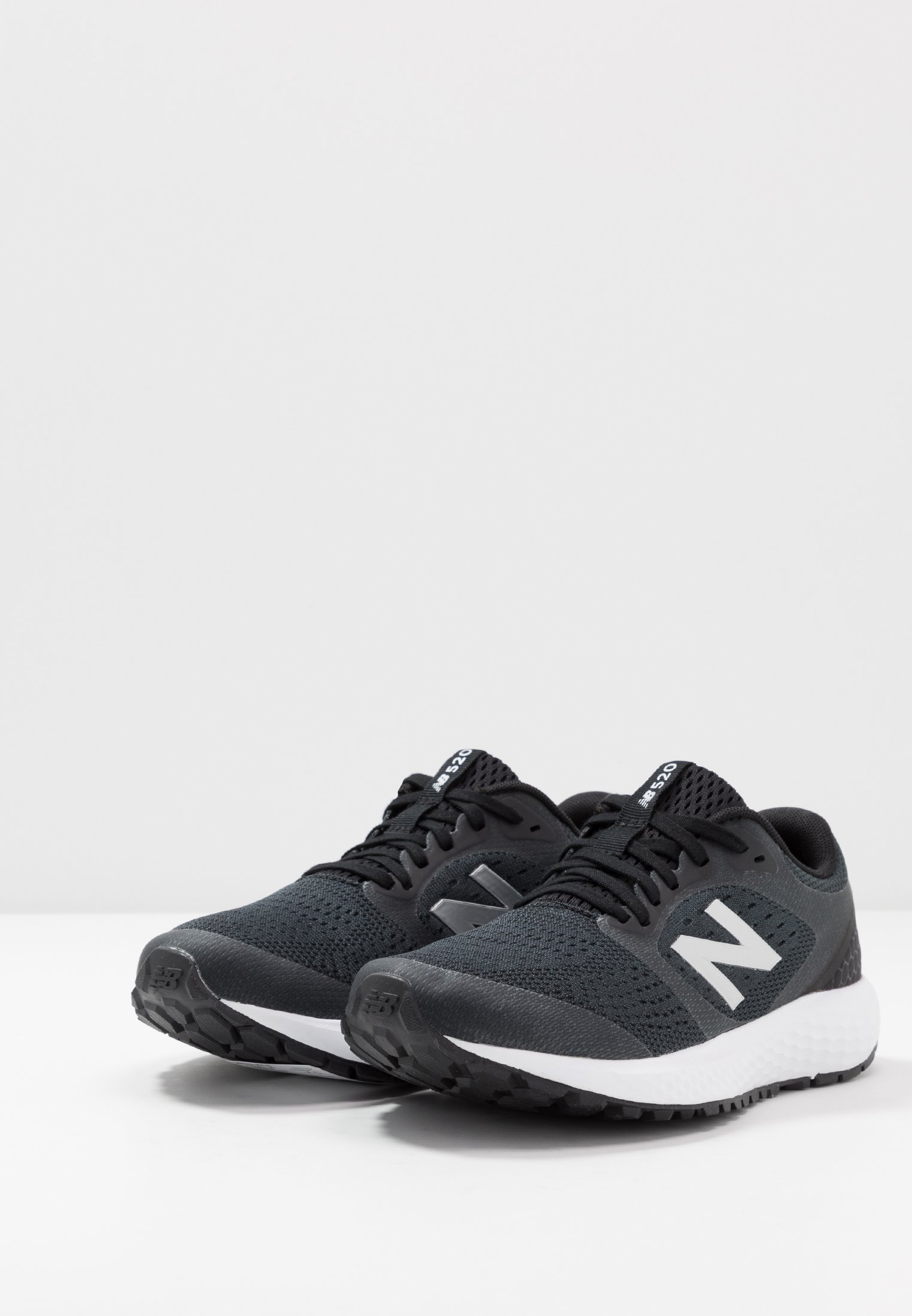 new balance 520 v6