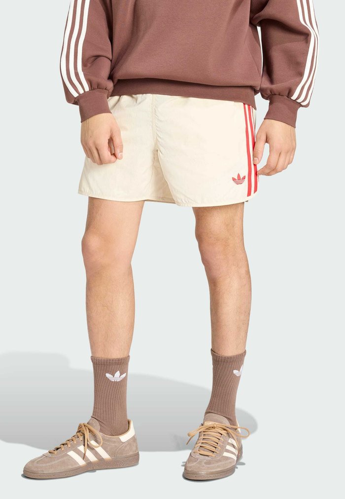 adidas SPRINTER SHORT - Tracksuit bottoms - crystal linen better scarlet