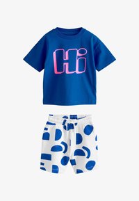 Selected, blue