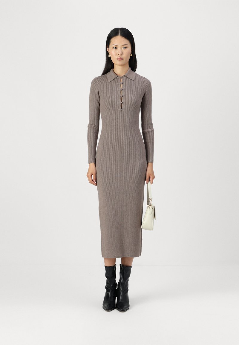Abercrombie & Fitch COLLARED SWEATER DRESS - Jumper dress - java/dark brown  - Zalando.co.uk