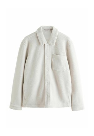 Jasnoszara, pluszowa kurtka polarowa z kołnierzem, przednimi guzikami, pojedynczą kieszenią na piersi i bocznymi rozcięciami dla wygody.