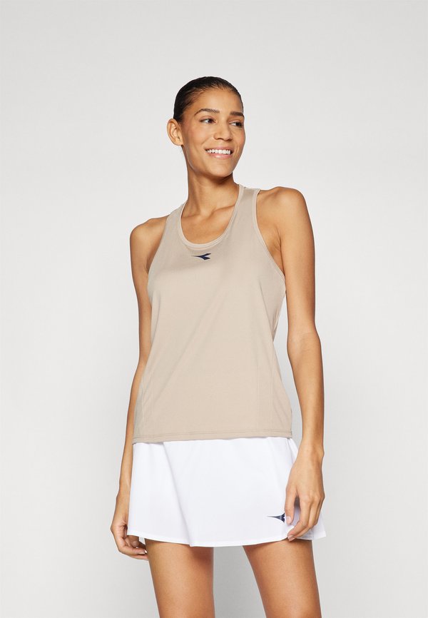 TANK CORE - Top - humus