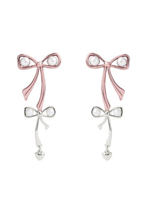 SIGNATURE BOWTIQUE PEARL DOUBLE DROP 
 - Ohrringe - dark pink