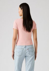 Levi's® ESSENTIAL SQRD NECK - Camiseta básica - fa garment dye