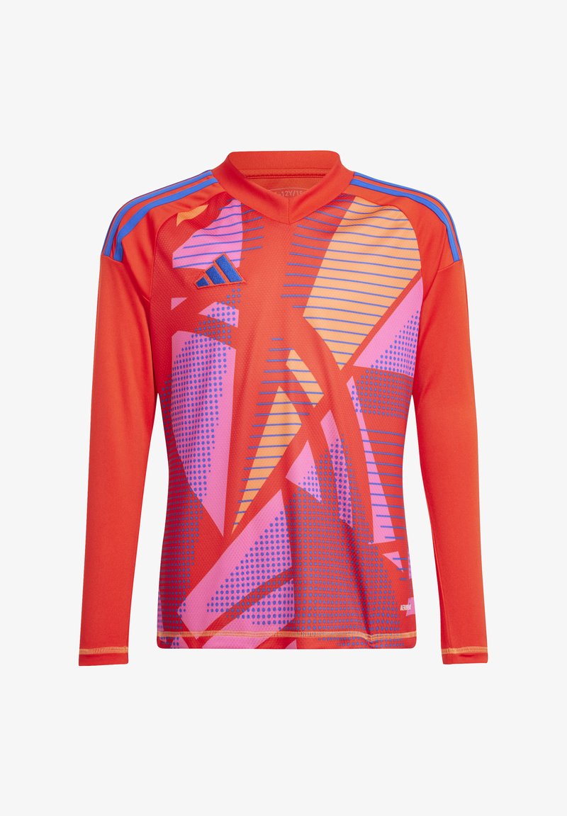 Langärmliges rotes Sporttrikot mit einem abstrakten grafischen Muster in Pink und Blau, ausgestattet mit einem Kragen und gestreiften Schulterakzenten.