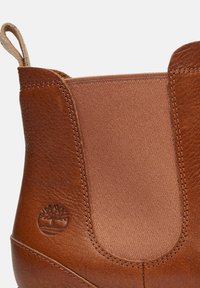Timberland MID CHELSEA - Botines con plataforma - rust copper