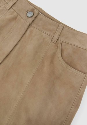 Reiss, Lederhose - sand