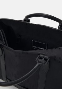 KARL LAGERFELD K/ETCH - Viikonloppukassi - black