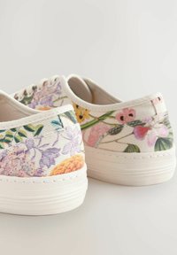 Next Sneakers low - floral