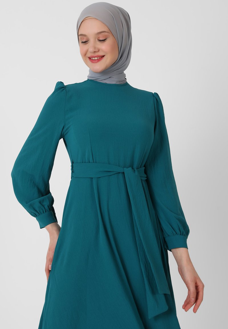 modanisa casual dresses Buy Modanisa Plain Crew Neck Tie Belt Modest Dress Online