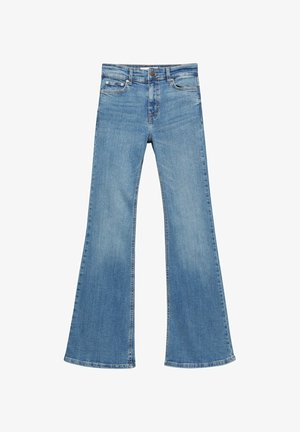 Jean en denim bleu clair avec une taille haute et des jambes évasées, avec des poches avant et une fermeture par bouton.