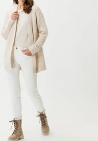 BRAX Kofta - beige