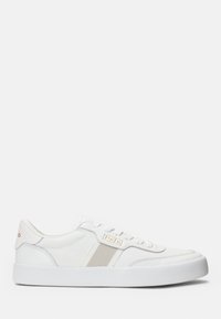 Selecionado, deckwash white