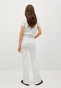 Mango Flared Jeans - white