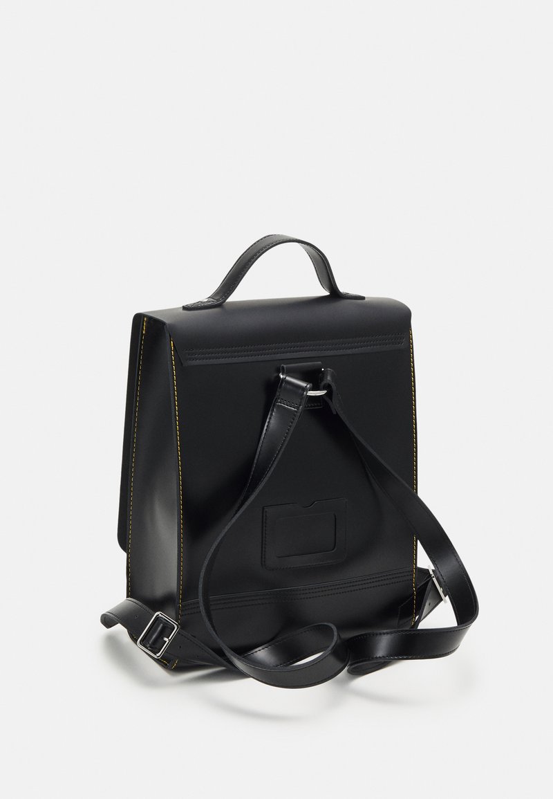 ghostface backpack mini Bioworld Glow in the Dark Horror Movie Character 11-inch Black Royal Mountain 48L Outdoor Style:Tapered Weight bulletproof bag Show off your unique