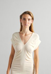 By Malene Birger EXCLUSIVE DELIMA - Kampsunkleit - pearl