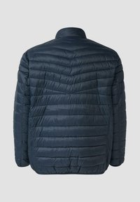 Marineblauer Steppjacke mit einem gesteppten Design, das horizontale und Zickzackmuster aufweist, einem Stehkragen und elastischen Bündchen.