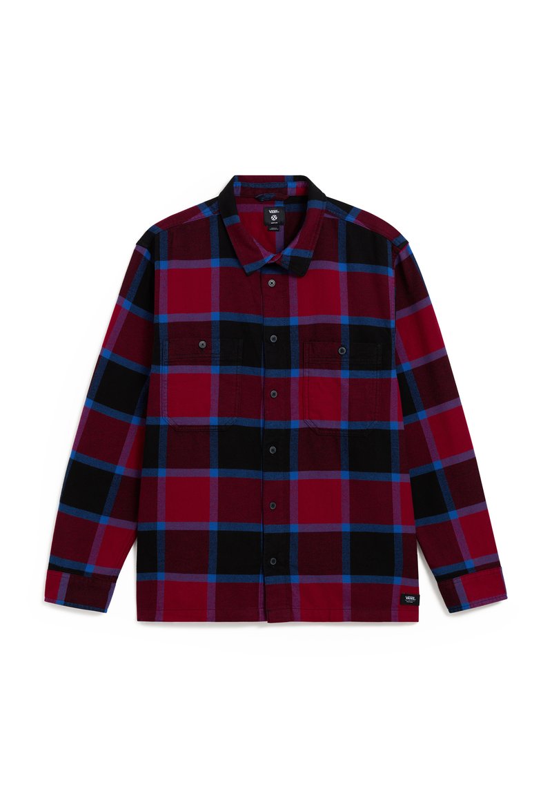 Flanellen shirt met een rood, zwart en blauw ruitpatroon, voorzien van twee frontzakken en knoopsluitingen aan de voorkant en bij de manchetten.