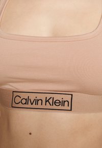Calvin Klein Underwear UNLINED BRALETTE REIMAGINED HERITAGE - Corpete - clay