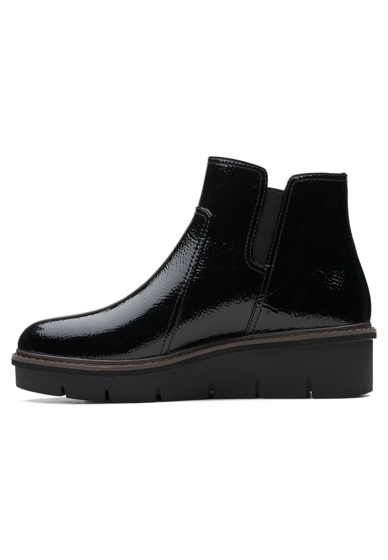 bottines noires clarks