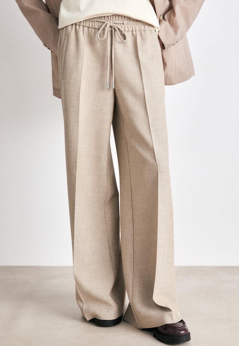 BOSS TAMAYA - Hlače - beige