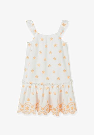 Biała bezrękawnikowa sukienka z pomarańczowym haftem kwiatowym, falbaniastymi ramiączkami i falbaniastym dołem z dekoracyjnym szyciem. Lekka, teksturowana tkanina.