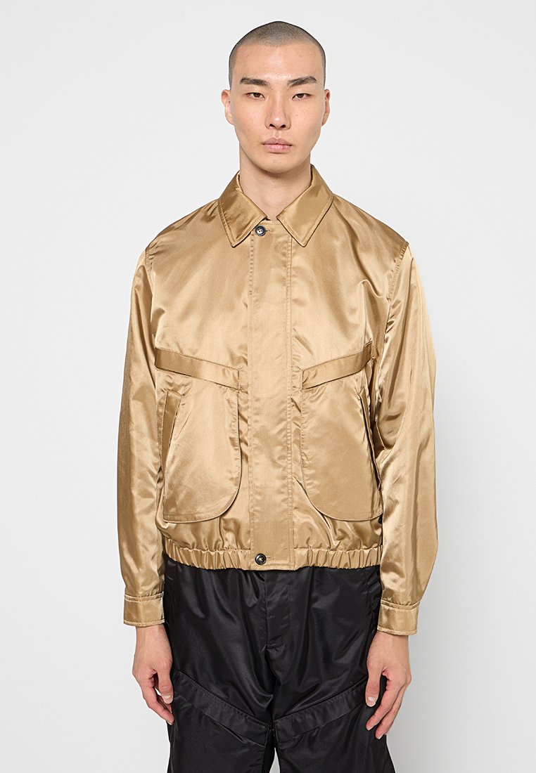 closed Bomberjacks beige