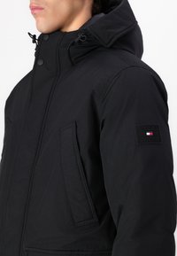 Tommy Hilfiger ROCKIE  - Piumino lungo - black