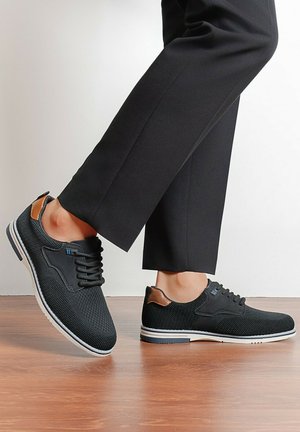 Kebello, Chaussures à lacets - noir