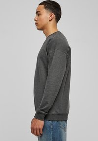 Urban Classics SWEAT CREWNECK - Felpa - charcoal