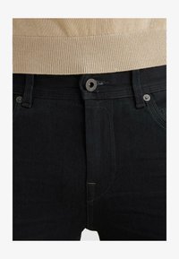 Δεν επιλέχθηκε, dark blue denim